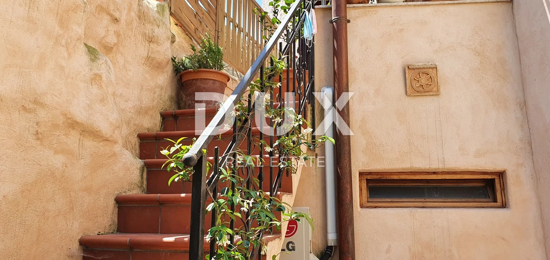 istra, bale - kamena bajka u srcu grada, 5 apartmana i poslovni prostor - slika 23