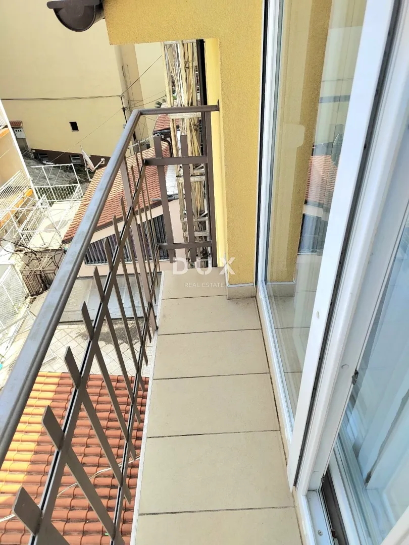crikvenica - prvi red do mora, moderno uređen apartman u srcu crikvenice - slika 7