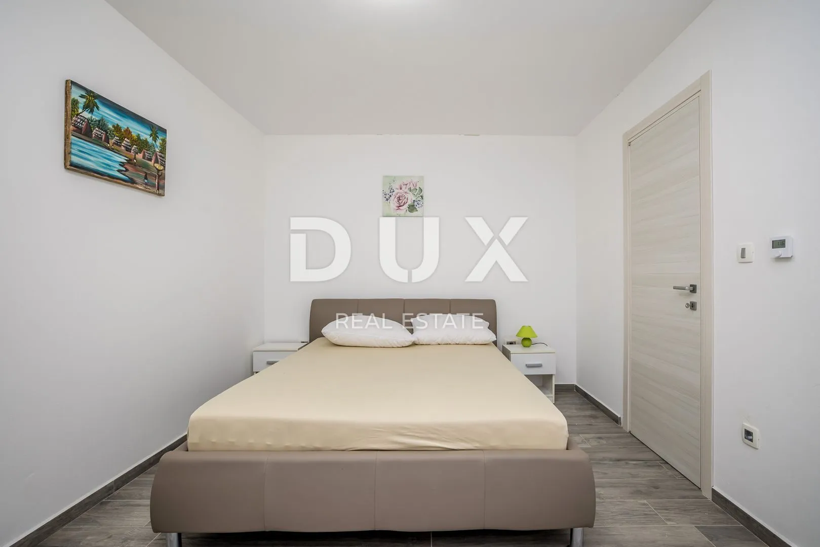 otok krk, čižići - luksuzna apartmanska vila! - slika 13