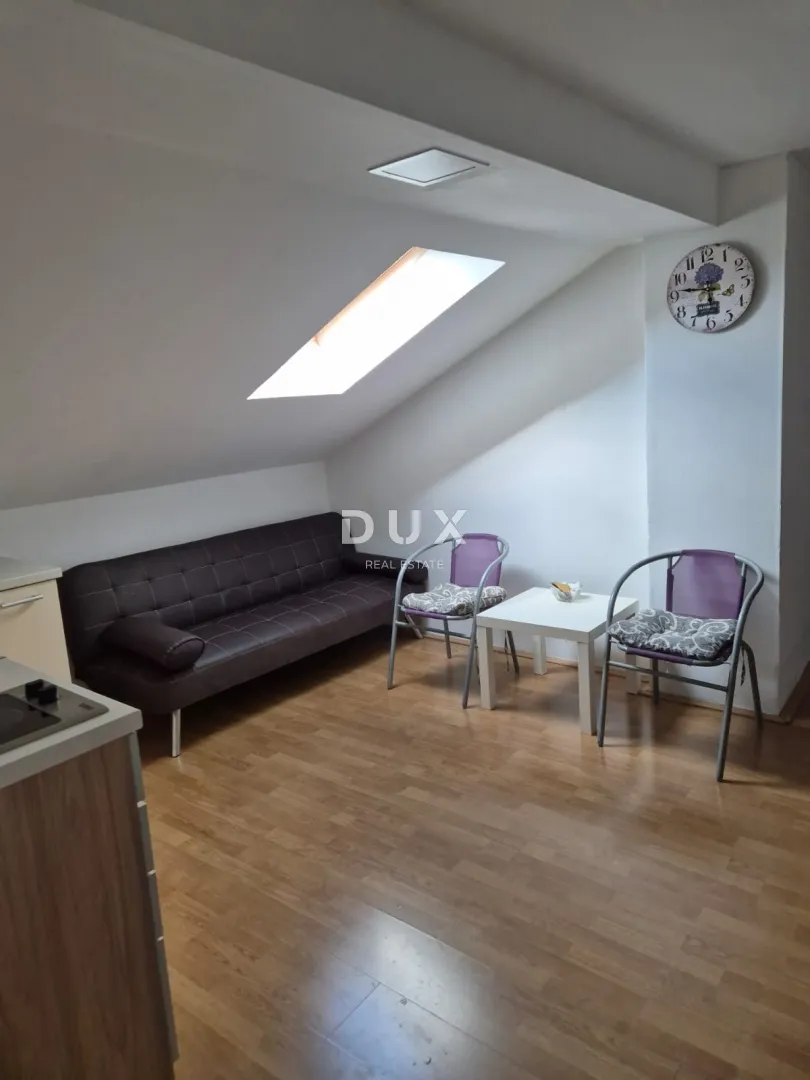 senj, centar, trosobni stan, 60 m2 - slika 9