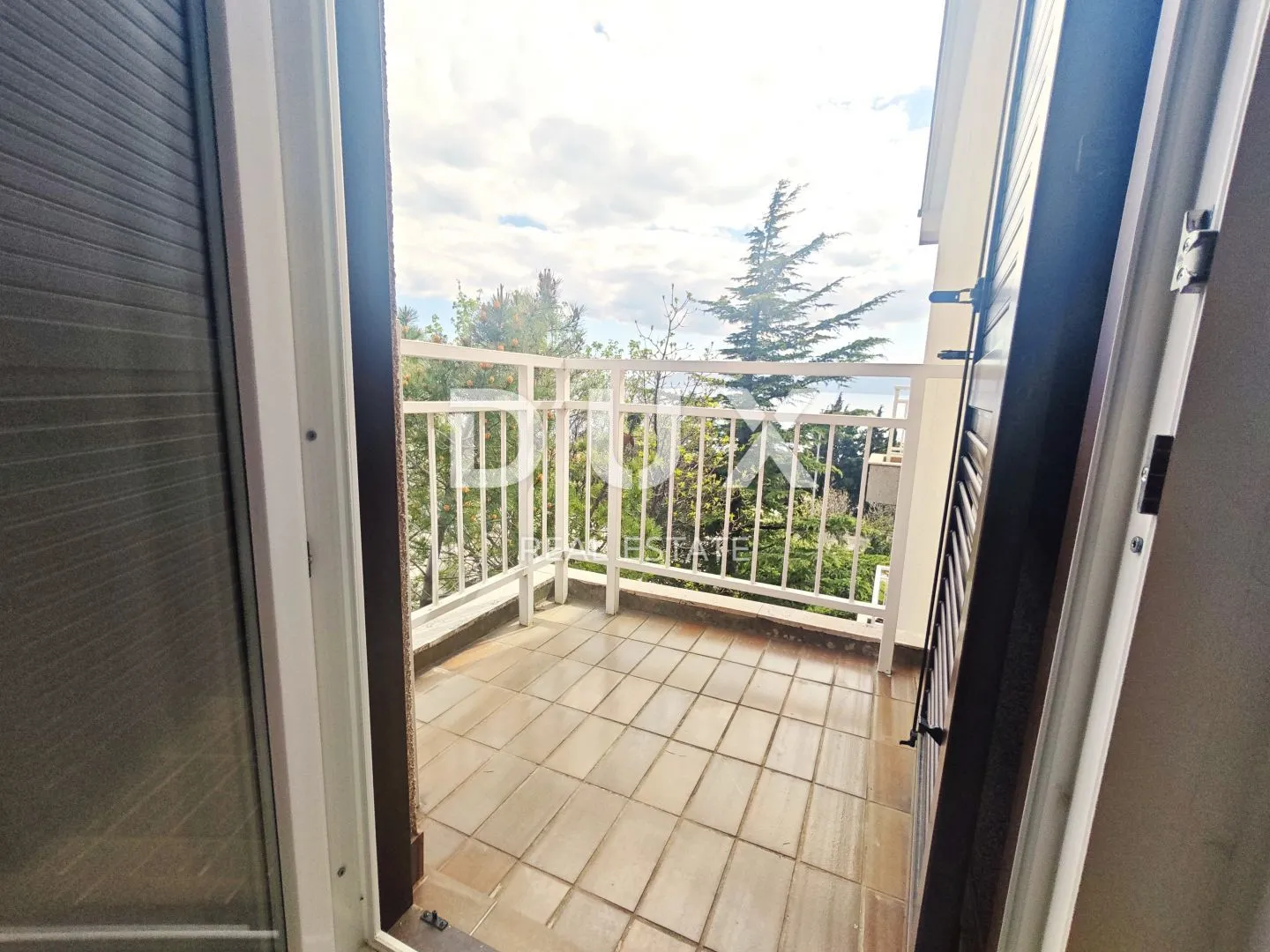 novi vinodolski - apartman 2s+db, 200 metara od plaže! - slika 7