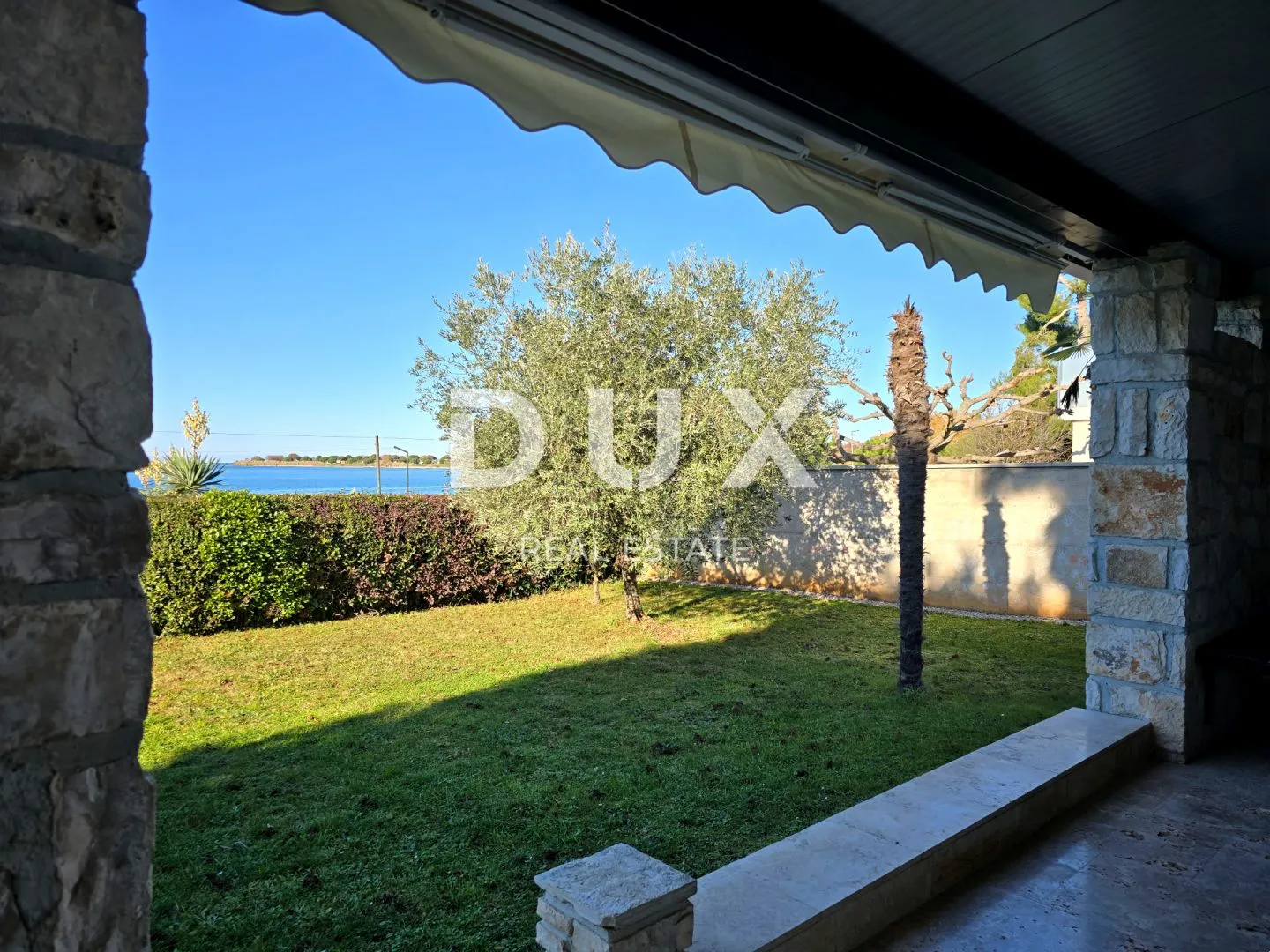 istra, novigrad - kuća uz more - slika 20