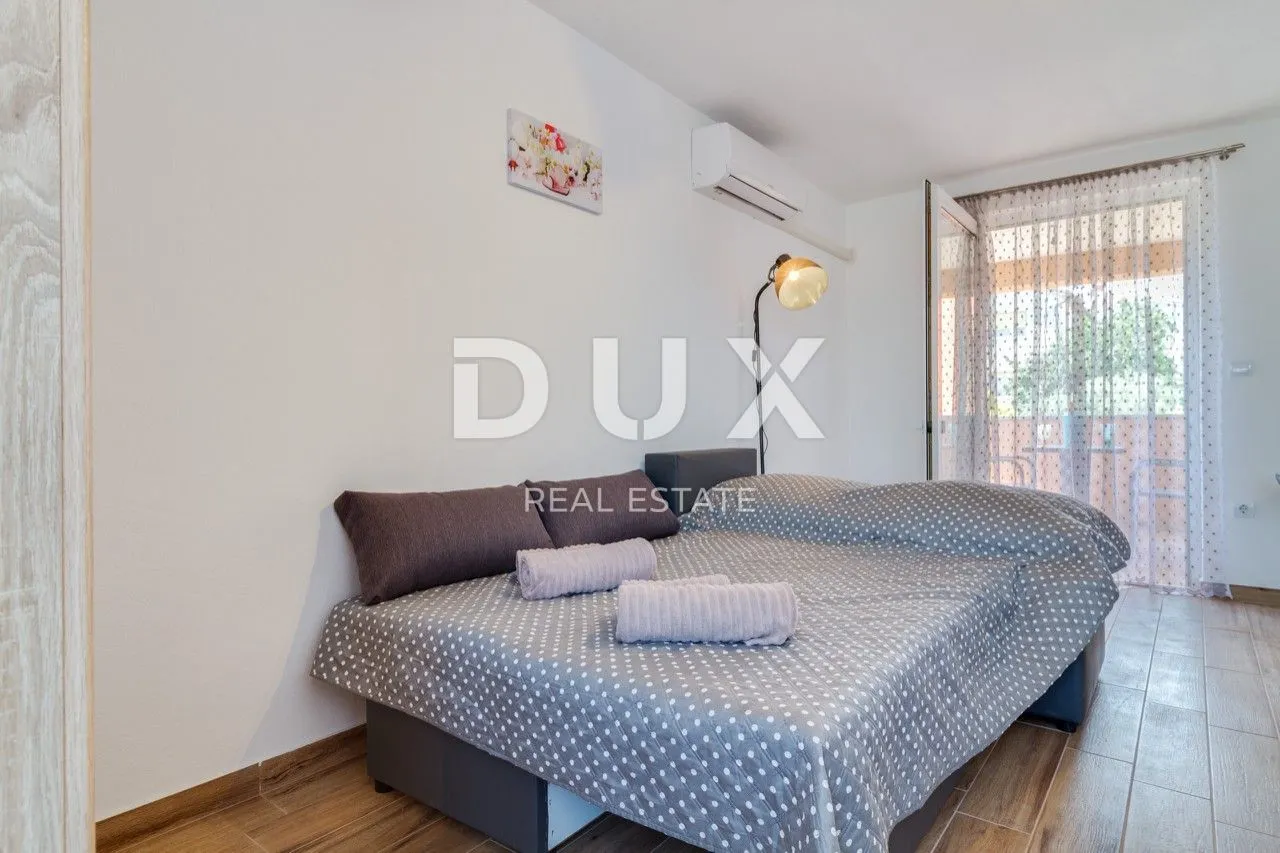 istra, pula - apartmanska kuća s bazenom i uređenom okućnicom - slika 32