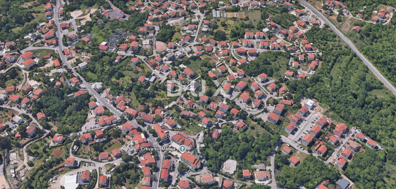 RIJEKA, VIŠKOVO, STROGI CENTAR - građevinsko zemljište 5.591 m2 za 4 STAMBENE ZGRADE svaka sa 6 stanova! PRILIKA ZA INVESTITORE!