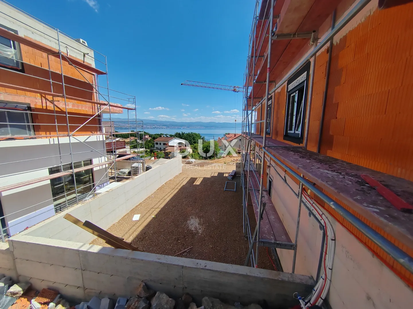 opatija, ika, dvoetažni stan, 131 m2, pogled, okućnica - slika 13