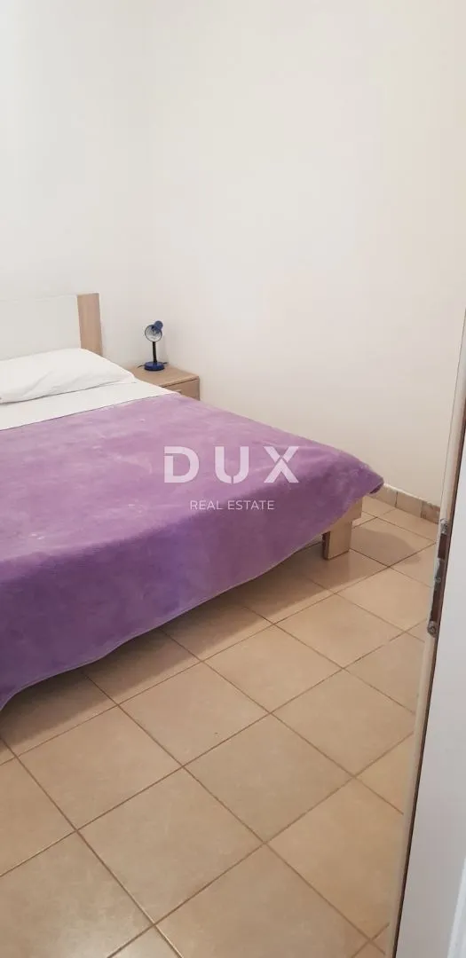 istra, ližnjan - kuća sa tri stana - slika 15