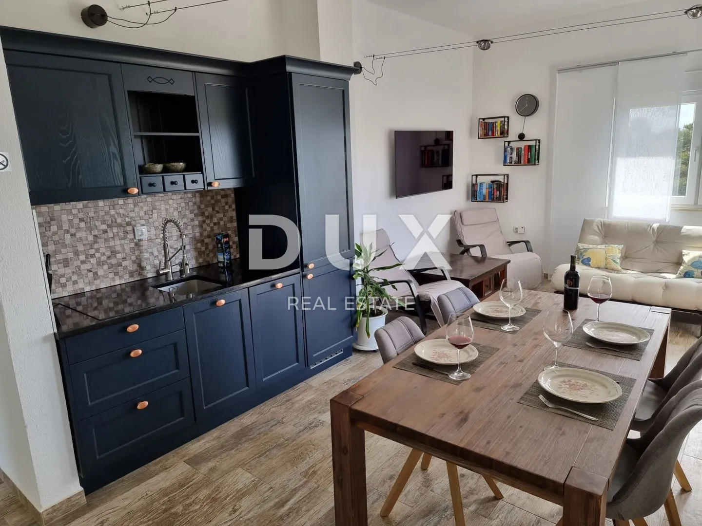 zadar, vir - prostrana kuća s 5 apartmana - slika 15