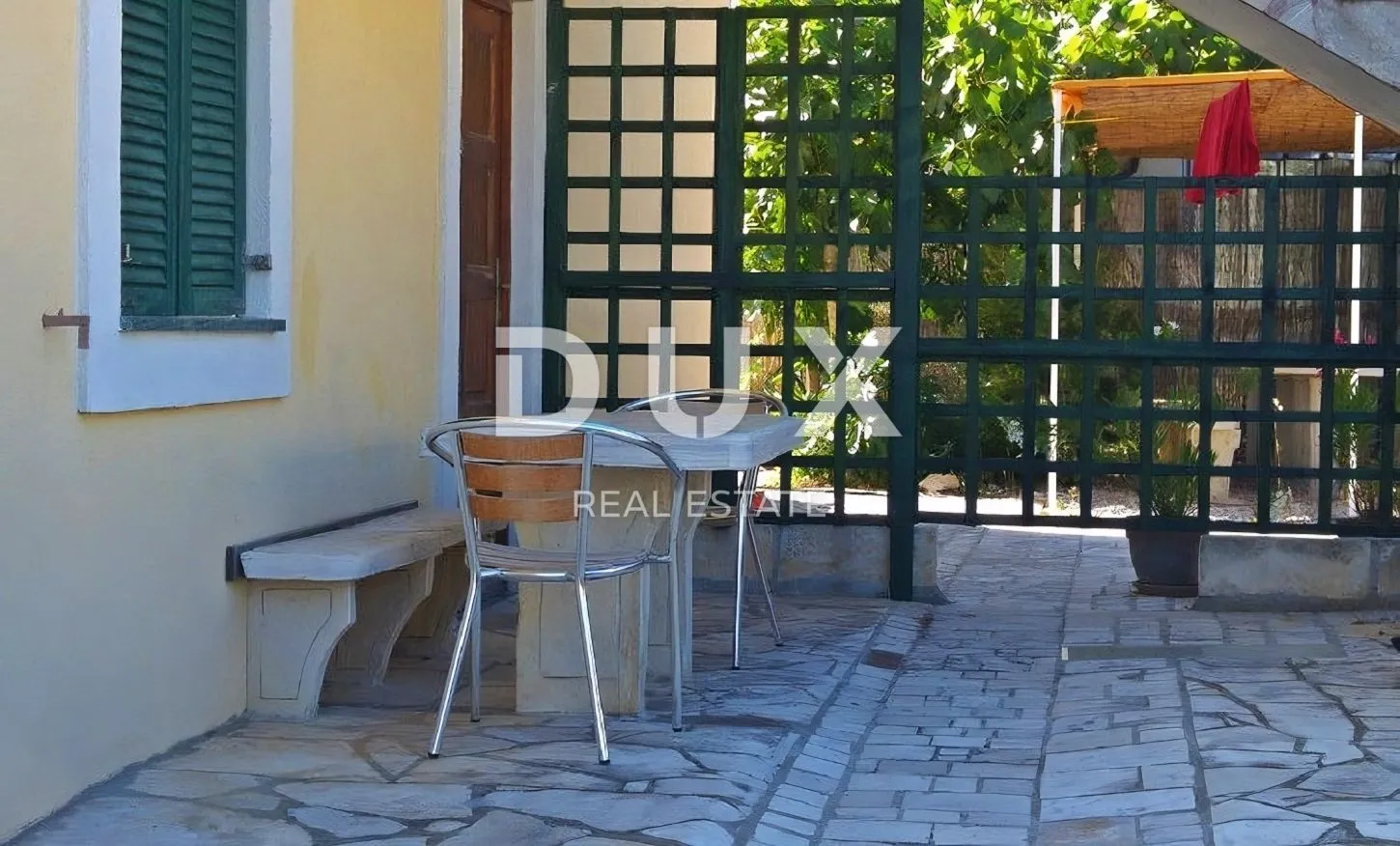 istra, rabac - prostrana kuća s bazenom - slika 14