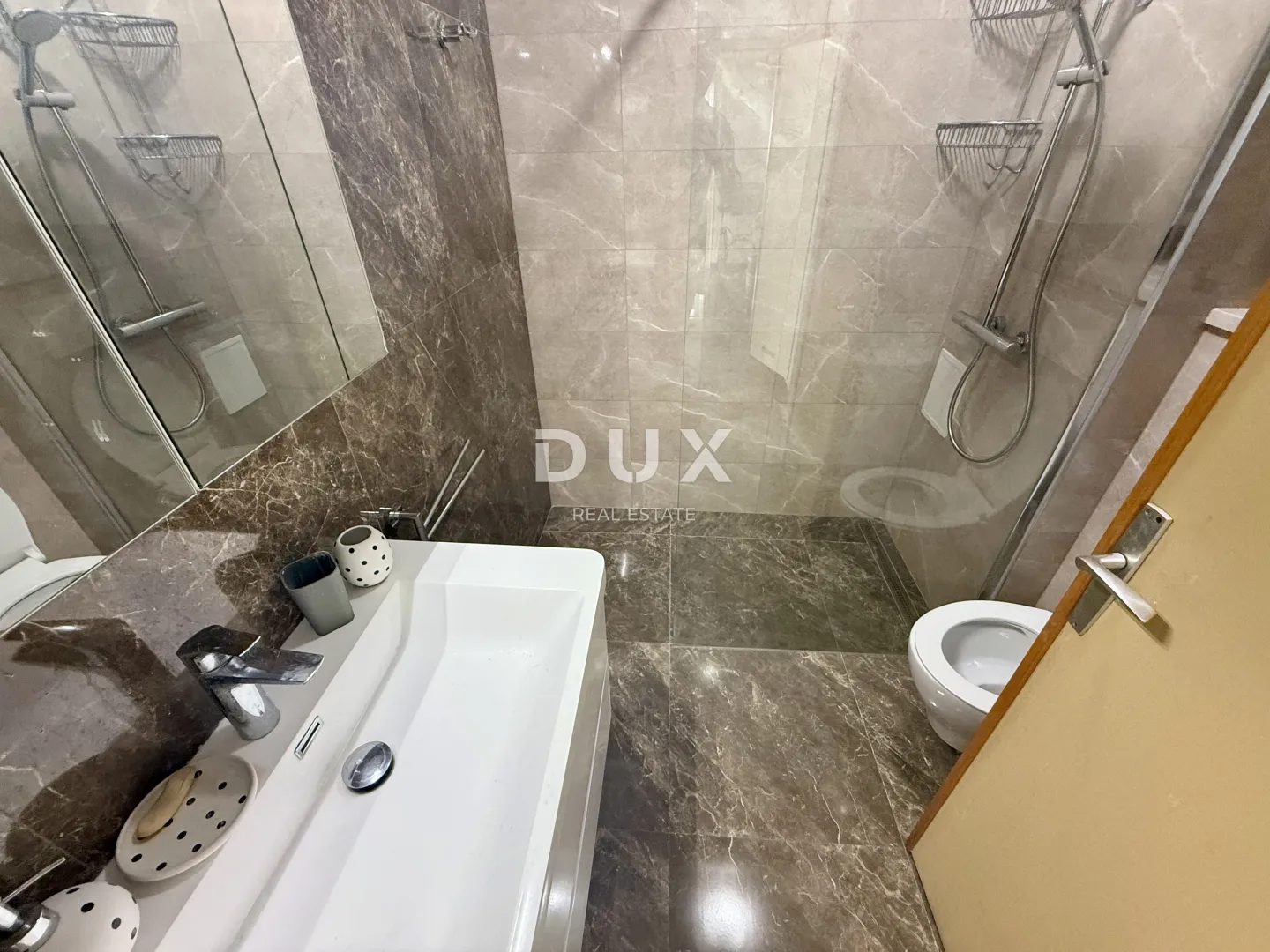 rijeka, vežica, dvosobni stan, 62 m2, lokacija, investicija - slika 9