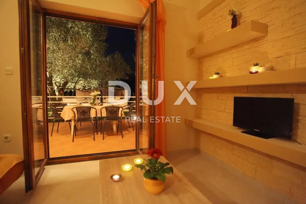 zadar, sukošan - apartmanska kuća 150m od mora - slika 14