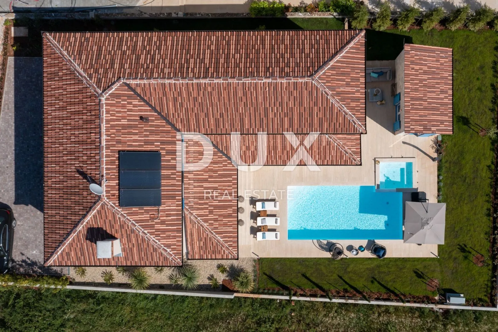 otok ugljan, ugljan - prekrasna kamena vila s bazenom - slika 3