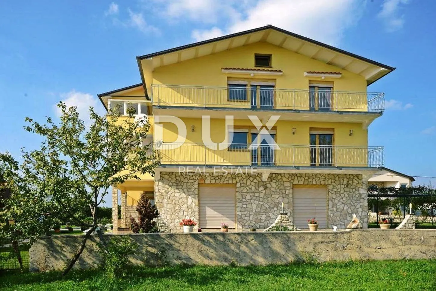istra, labin - prostrana kuća s bazenom - slika 38