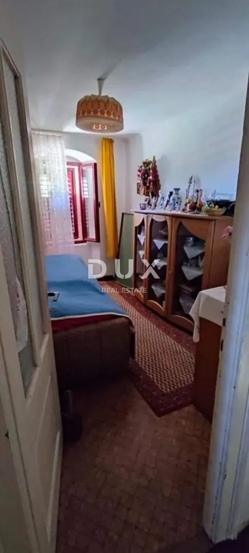 mali lošinj, centar - kuća za adaptaciju u centru grada i u blizini mora - slika 7