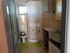 nin- kuća sa 4 apartmana - slika 8