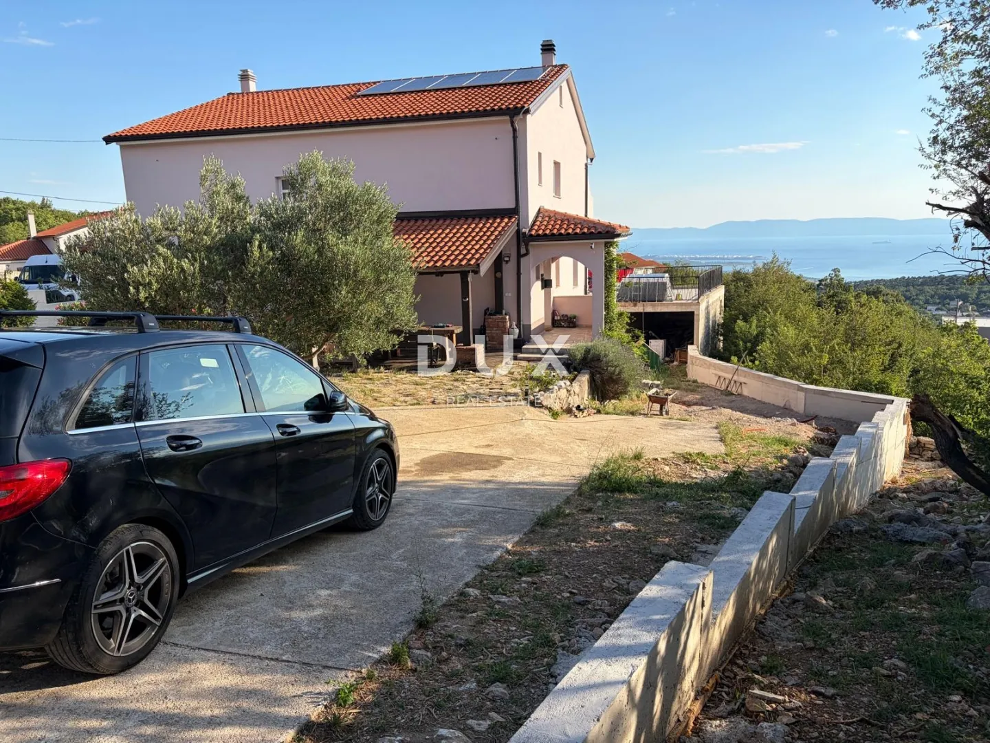 rijeka, hreljin - kuća s unikatnim pogledom na more + okućnica! prilika! - slika 47
