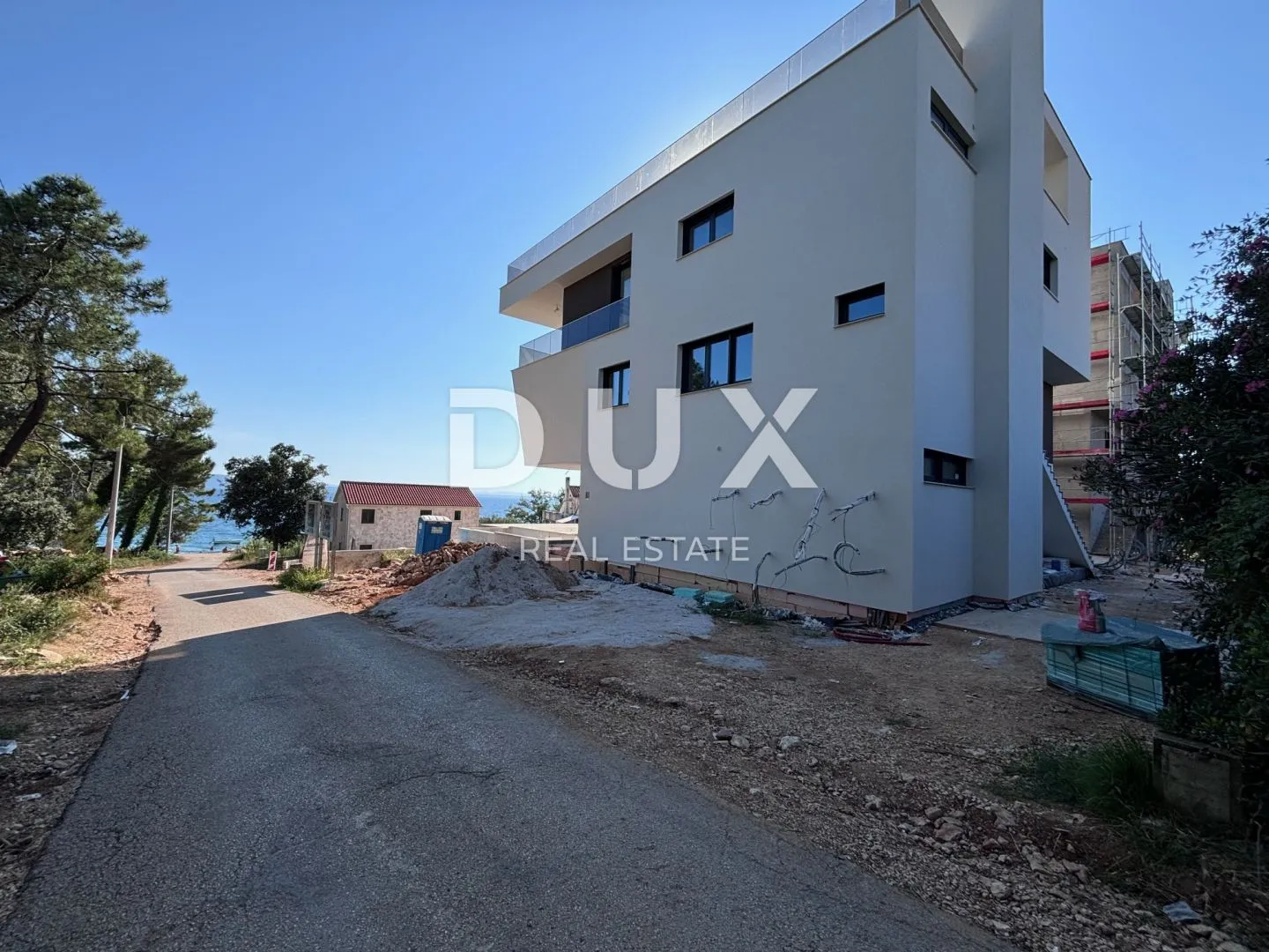 zadar, kožino - luksuzan stan s terasom u urbanoj vili as3 - slika 14