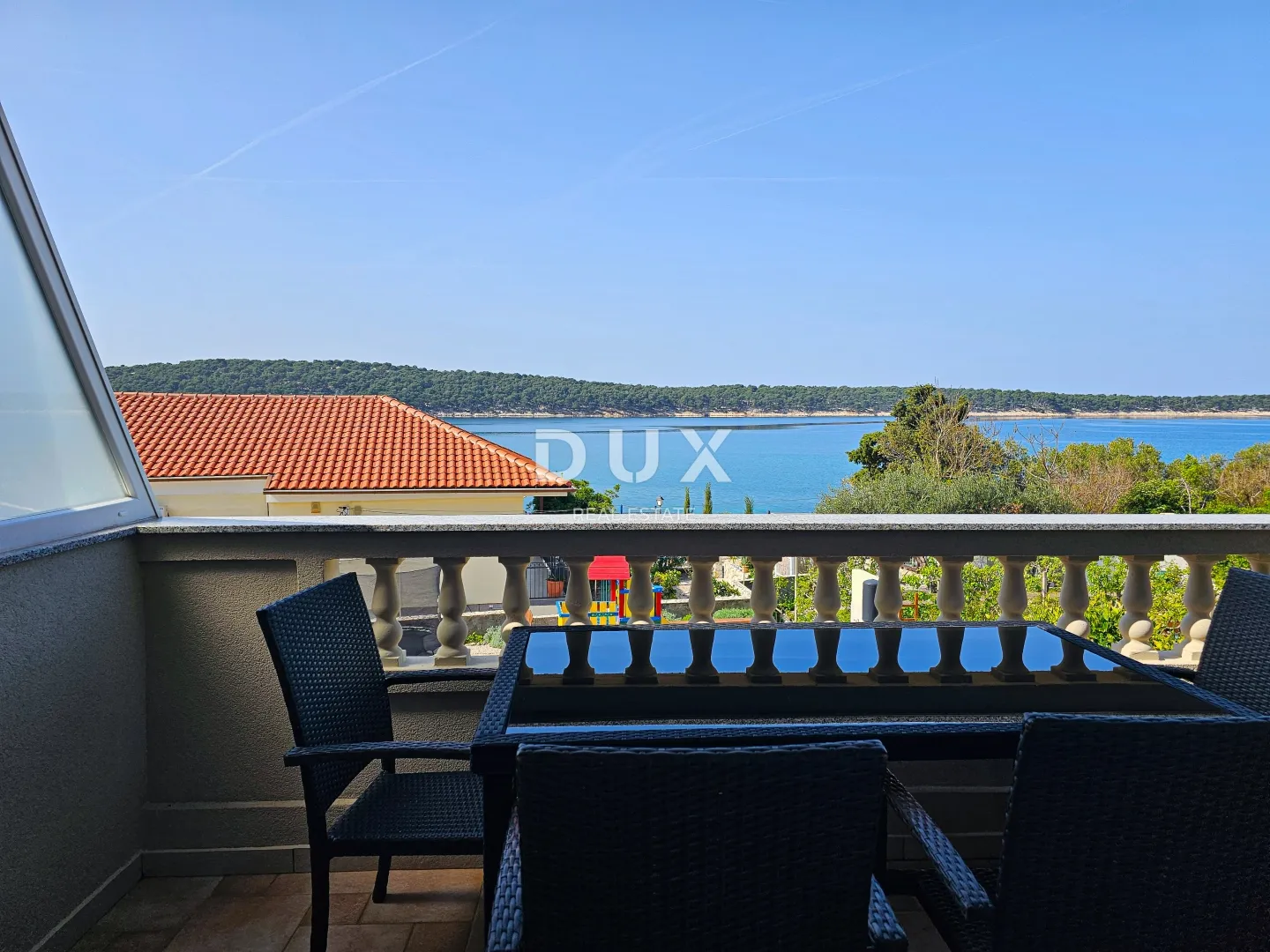 rab, barbat, kuća s apartmanima, 763 m2, drugi red do mora - slika 19