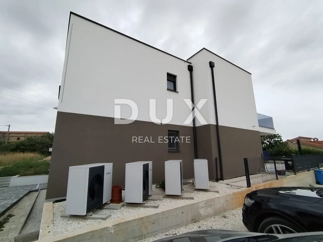 istra,poreč - luksuzni stan u prizemlju s grijanim bazenom - slika 32