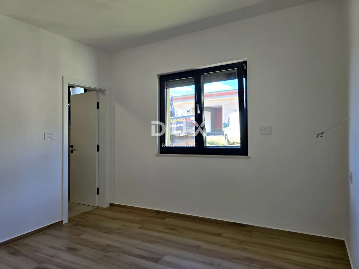 istra, žminj - kuća modernog dizajna s bazenom - slika 25