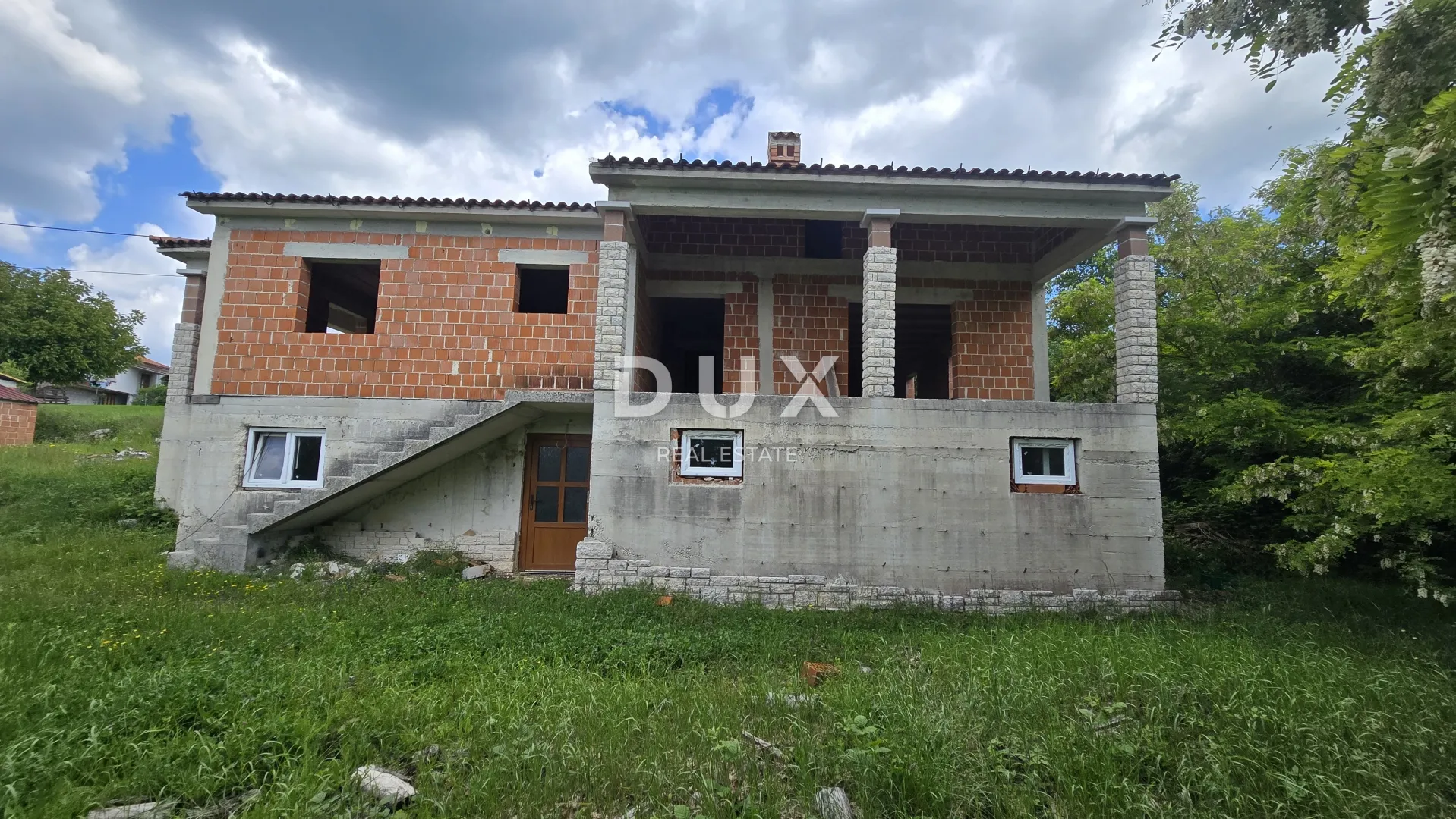 istra, gračišće - ekskluzivna privatnost, mir i otvoreni pogled – kuća s velikom okućnicom - slika 16