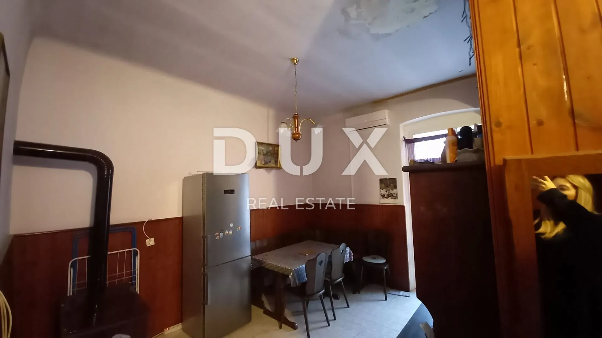 istra, pula stan idealan za više apartmana u blizini arene! - slika 2
