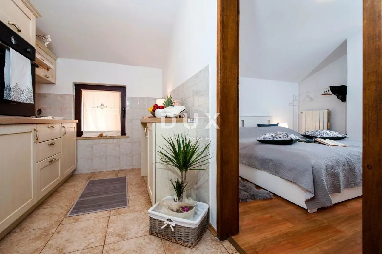istra, rovinj, dvojna obiteljska kuća, 375 m2, s 4 stana - slika 38