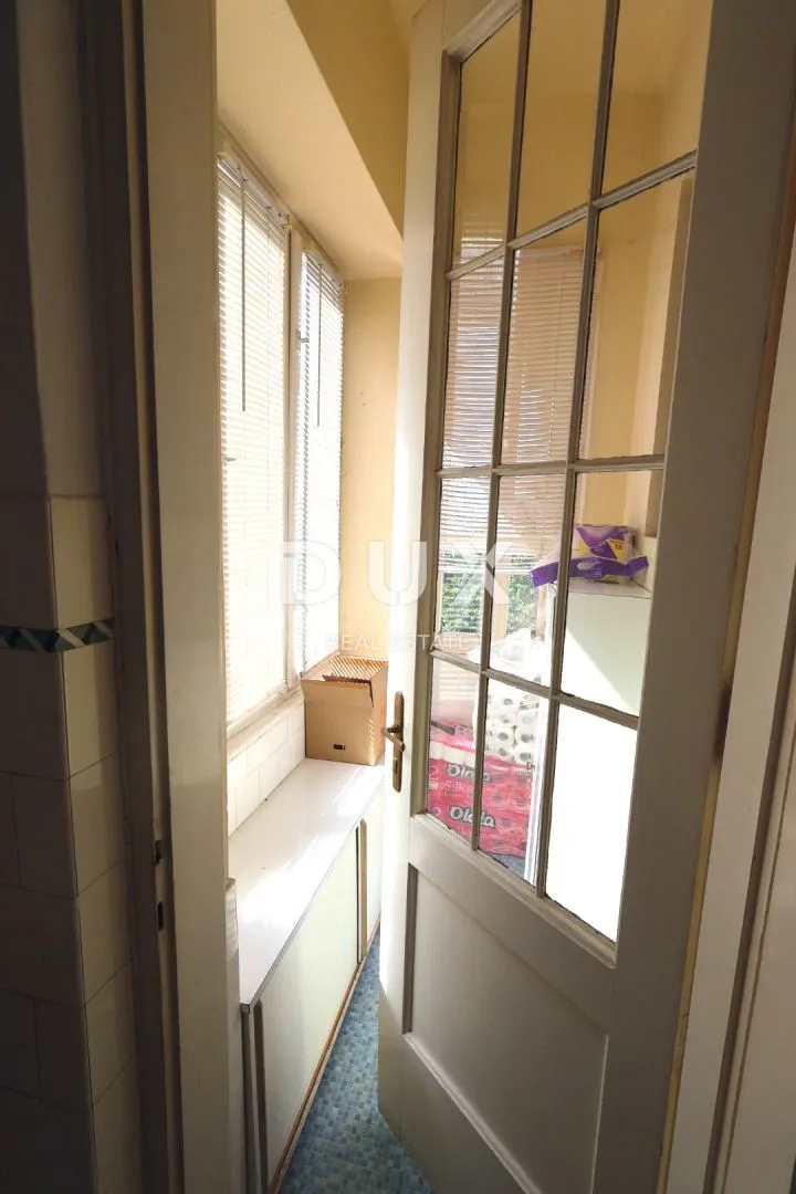 rijeka, pećine - samostojeća vila s pogledom na more - slika 20