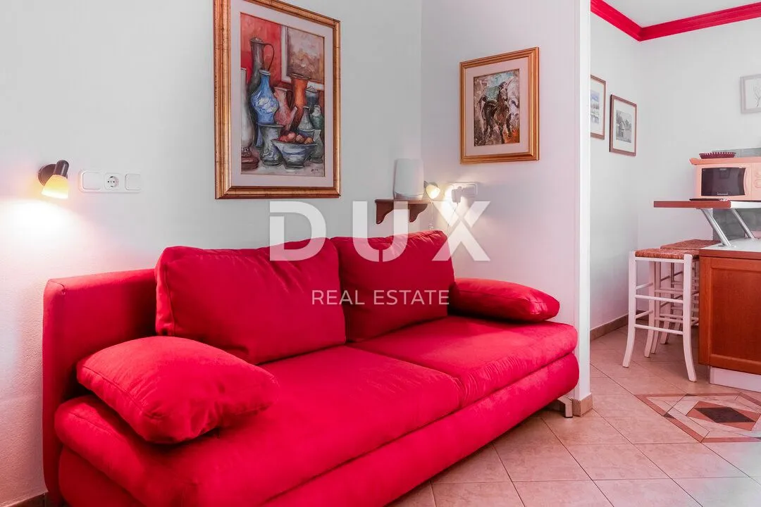 istra, rovinj - 2ss+db stan smješten prvi red do mora s privatnom plažom - slika 3