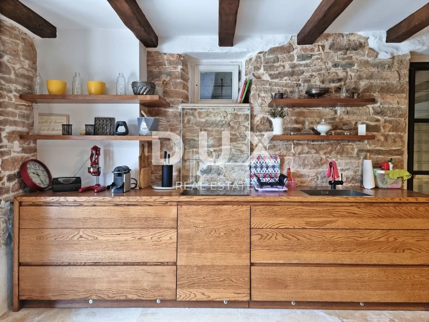 istra, grožnjan - raskošna kamena stancija - slika 19