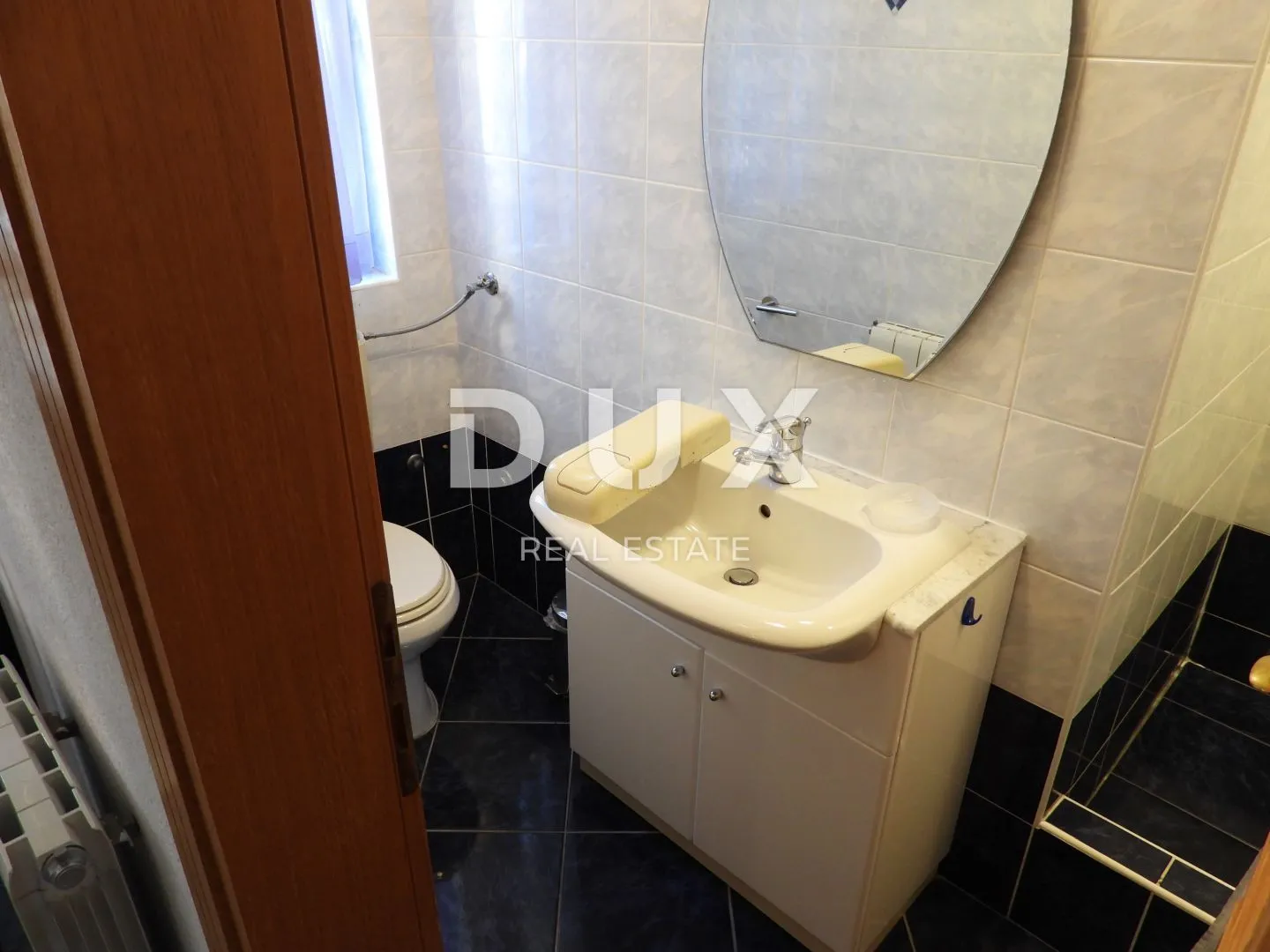 crikvenica - kuća 380 m2 s panoramskim pogledom na more + okoliš 500 m2 - slika 57