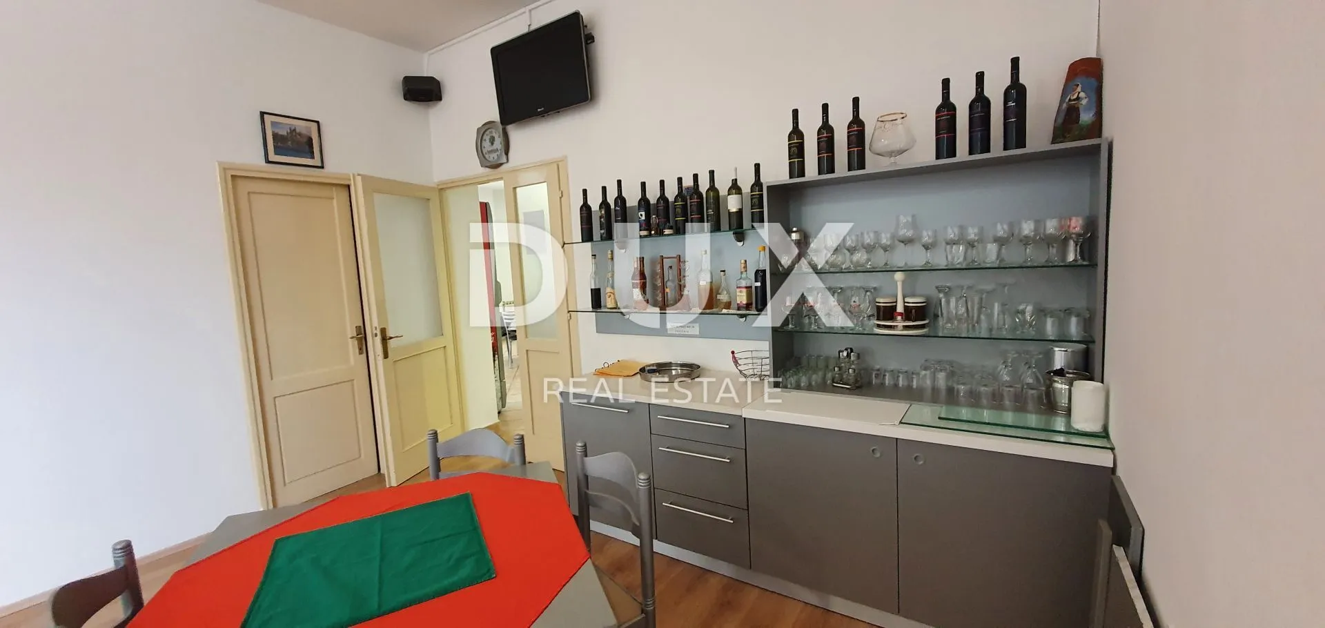istra, kršan - poslovni prostor - restoran s uhodanim poslom 300,75m2 - slika 11