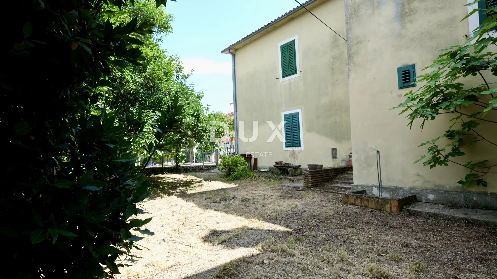 istra, labin – kuća na dvije etaže s vrtom - slika 13
