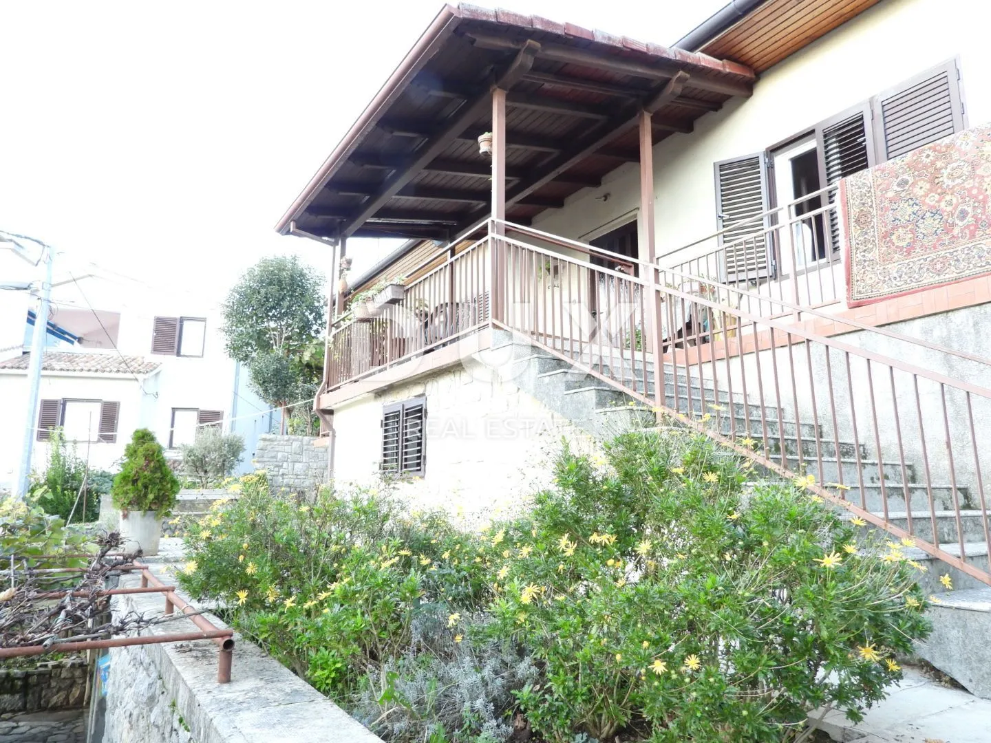 opatija, ika - kuća 139m2 2.red do mora + okućnica 939m2 - slika 4