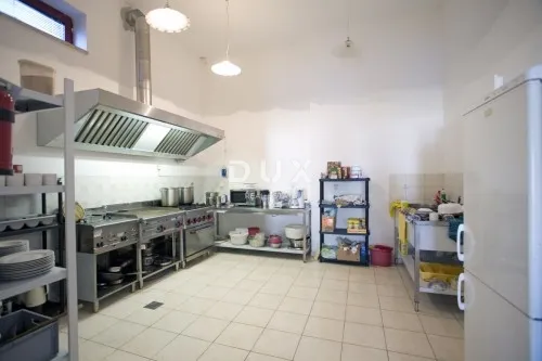 istra, ližnjan - apartmanska kuća u blizini mora! - slika 11