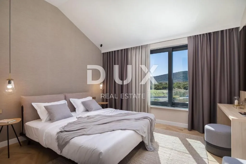 dalmacija, trogir - luksuzna vila s bazenom - slika 30