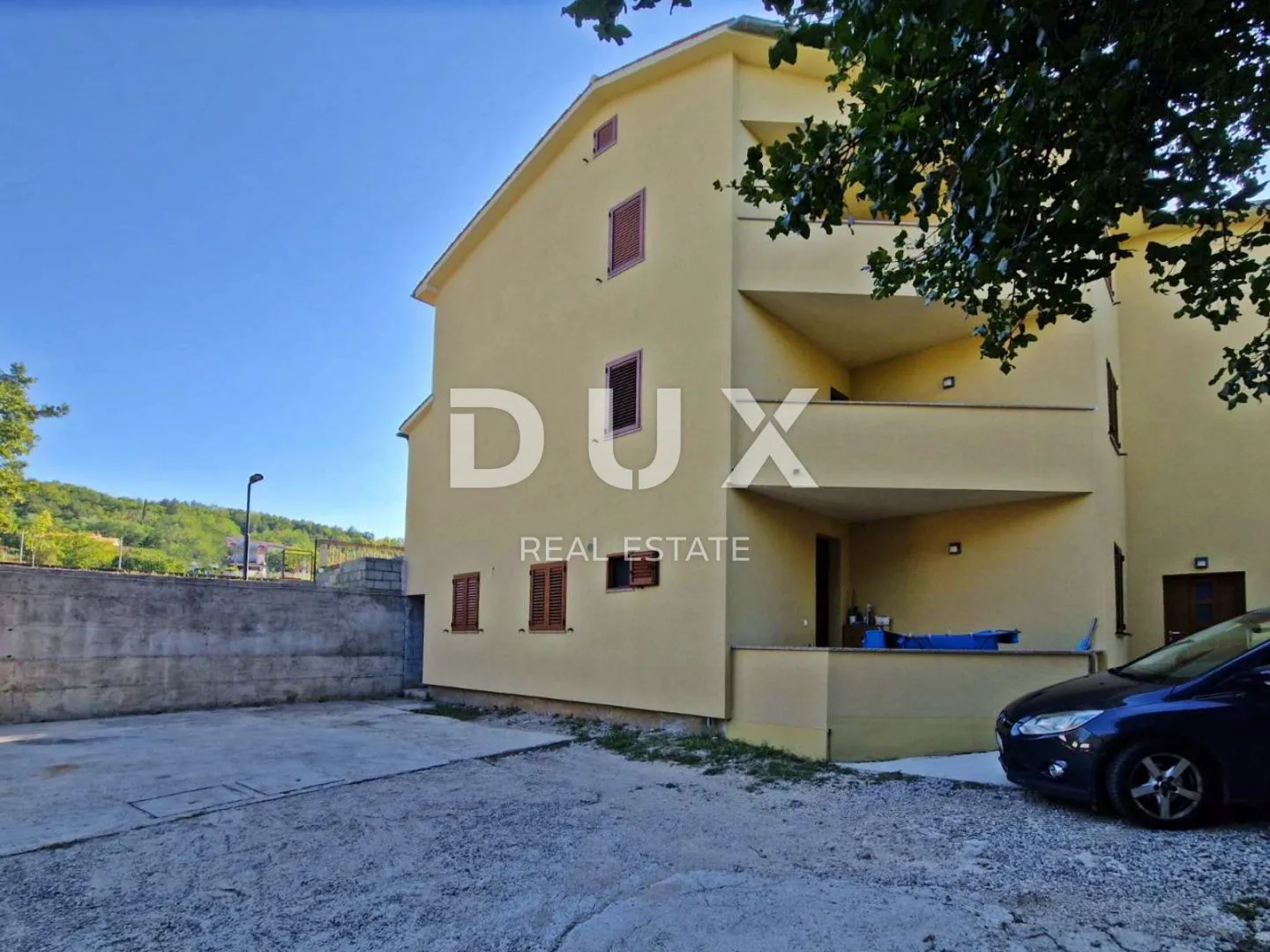 istra, labin - apartmanska kuća u predgrađu - slika 7