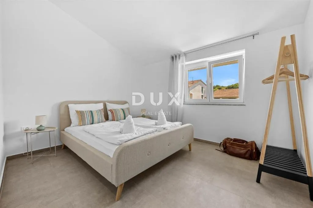 pula, valdebek, stan, 71,76 m2, bazen, balkon, parkirno mjesto - slika 14