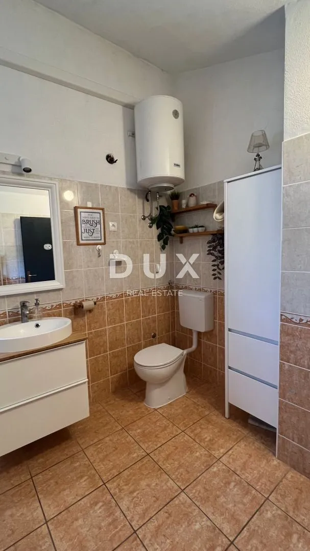 otok rab, palit - 4s+db apartman od 111m2, blizu mora + 2 parkirna mjesta - slika 13