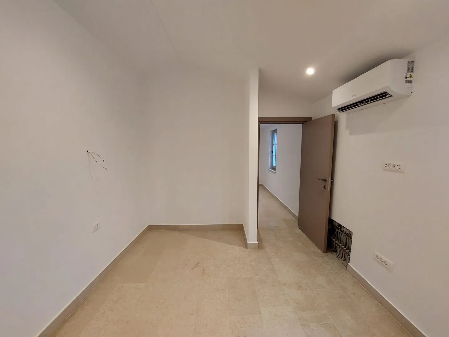 istra, barban - visokokvalitetna kamena vila s bazenom - slika 18
