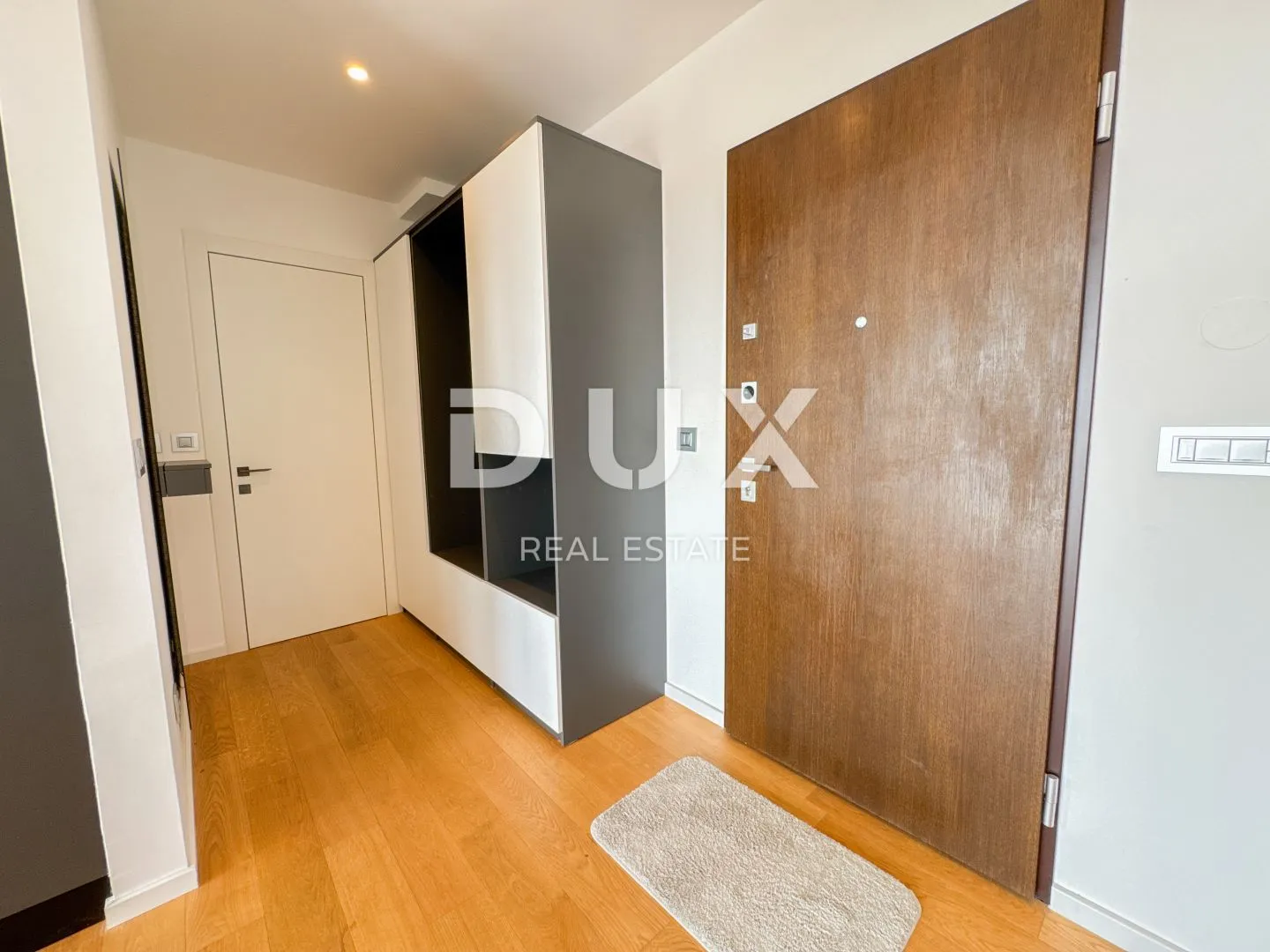 opatija, centar, četverosoban stan, 158 m2, s privatnim bazenom - slika 15