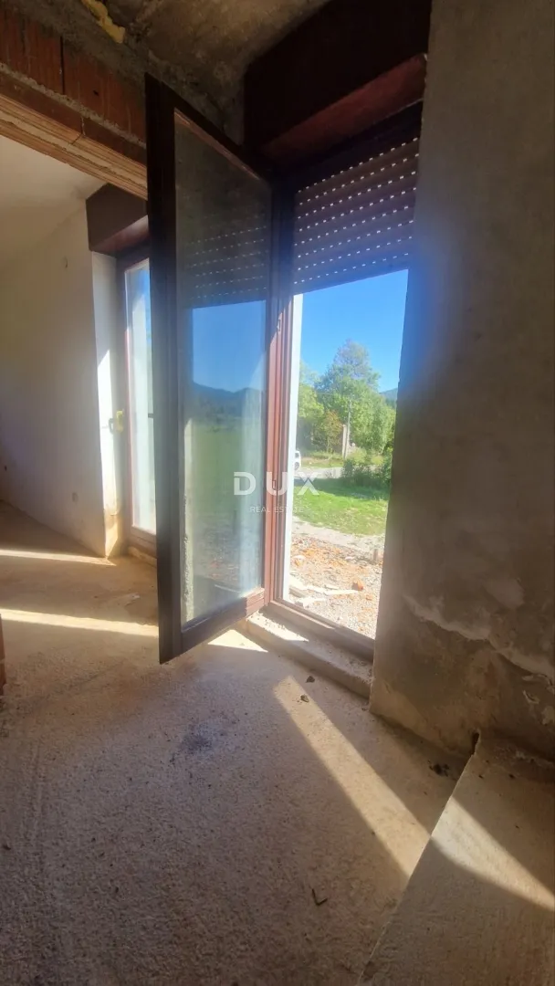 gorski kotar, mrkopalj - kuća s građevinskom dozvolom za rekonstrukciju - slika 15