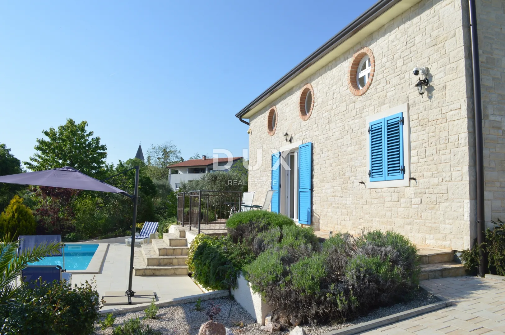 istra, poreč - šarmantna kamena kuća s bazenom i potpunom privatnošću - slika 44