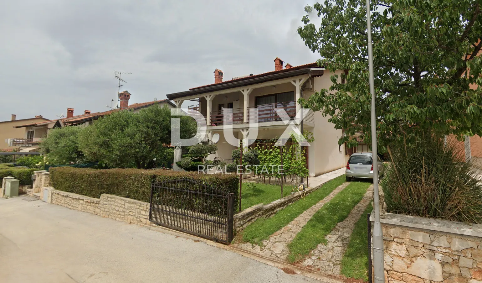 istra, novigrad - apartmanska kuća 650m od mora - slika 3