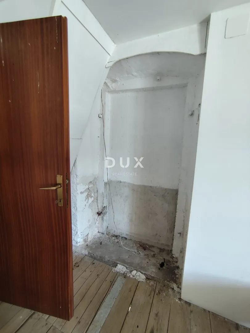 zaton, šibenik, kamena kuća za adaptaciju, prvi red do mora, 37 m² - slika 9