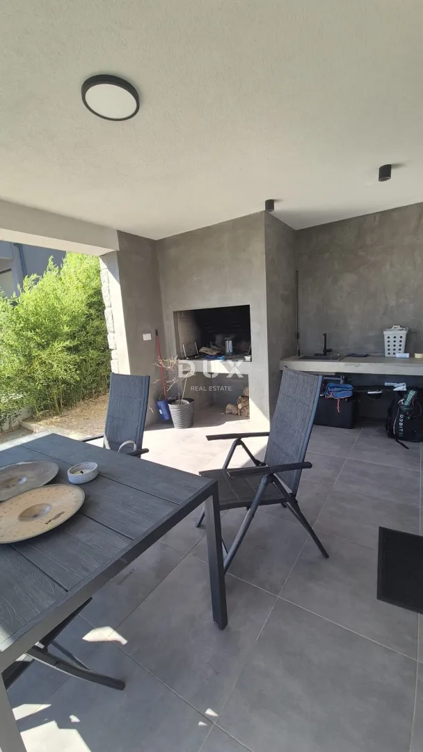 biograd, sv. filip i jakov, kuća, 95 m², vrt, bazen - slika 10