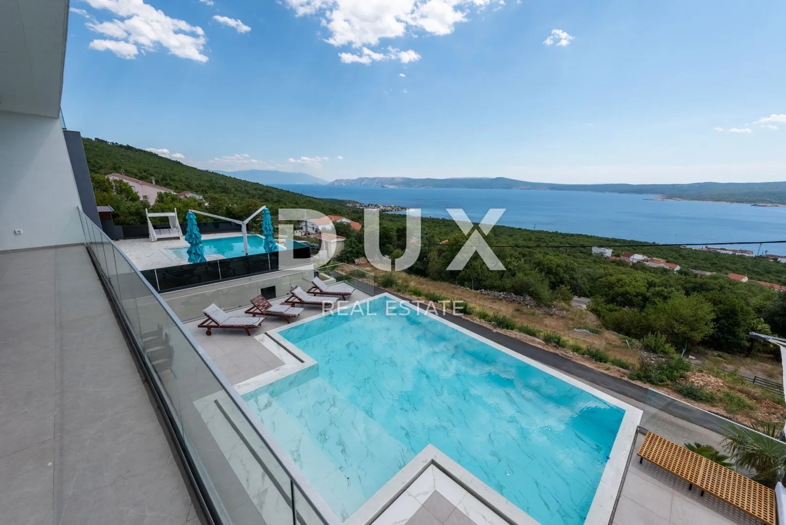 crikvenica - moderna vila s panoramskim pogledom na more! - slika 53