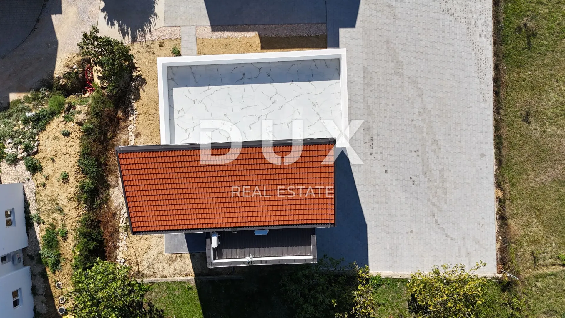 otok rab, palit - dvoetažni stan s krovnom terasom - slika 1