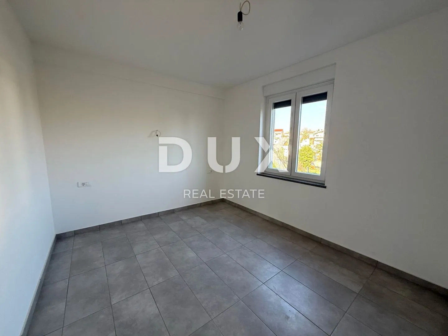 istra, medulin - dva stana na odličnoj lokaciji - slika 6