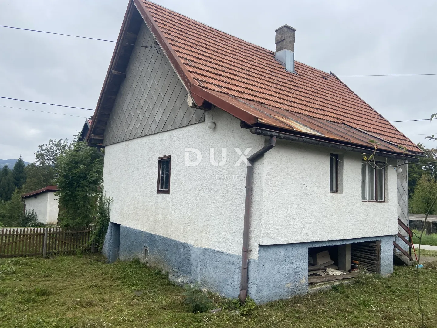 gorski kotar, vrbovsko, kuća s velikom okućnicom - slika 2