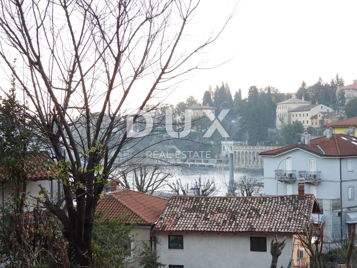 opatija, ika - kuća 139m2 2.red do mora + okućnica 939m2 - slika 3